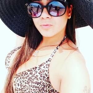 Meet your Posher, Natasha